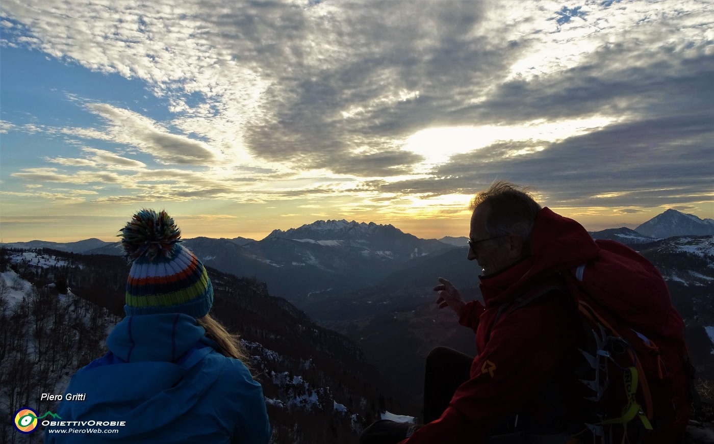 90 Dal Passo di Grialeggio tramonto in Resegone.JPG - 